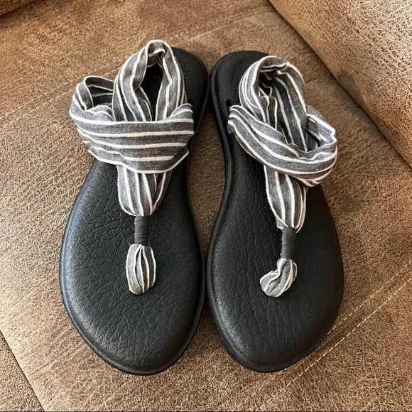 Sanuk Yoga Sling Women’s Flip Flops - Picture 3 of 3